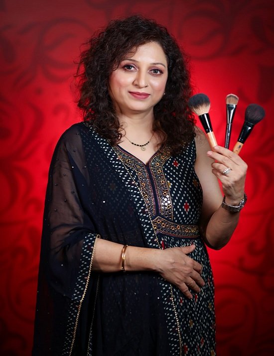 Mrs. Neha Suhaas Chaudhari - certified bridal makeup artist