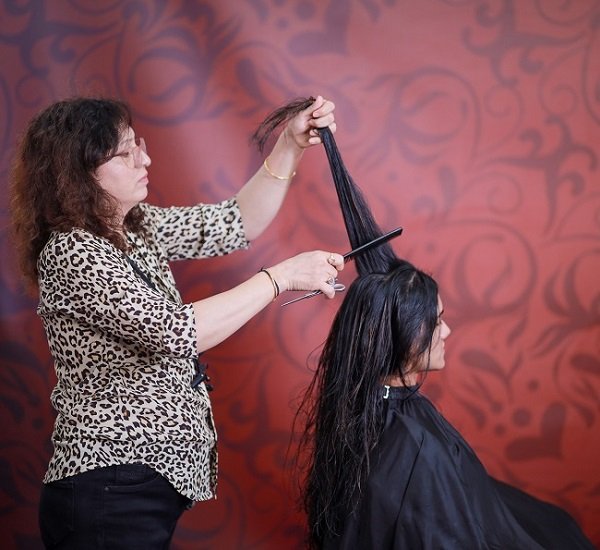 Vaishanvi Bridal Haircut, Haircolor & Styling Vaishanvi Bridal Haircut, Hair color & Styling Service